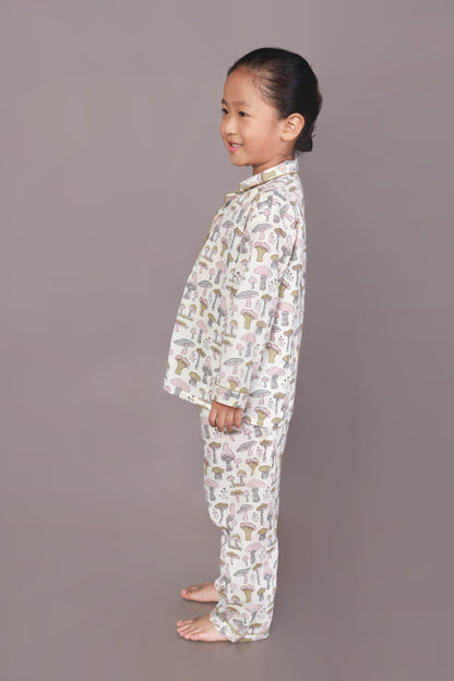 Kids Cotton White Mushroom Print Shirt & Pyjama Unisex Nightsuit