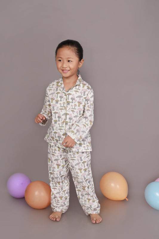 Kids Cotton White Mushroom Print Shirt & Pyjama Unisex Nightsuit