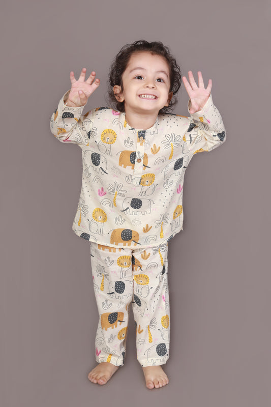White Animal Print Cotton Nightsuit Set for Kids