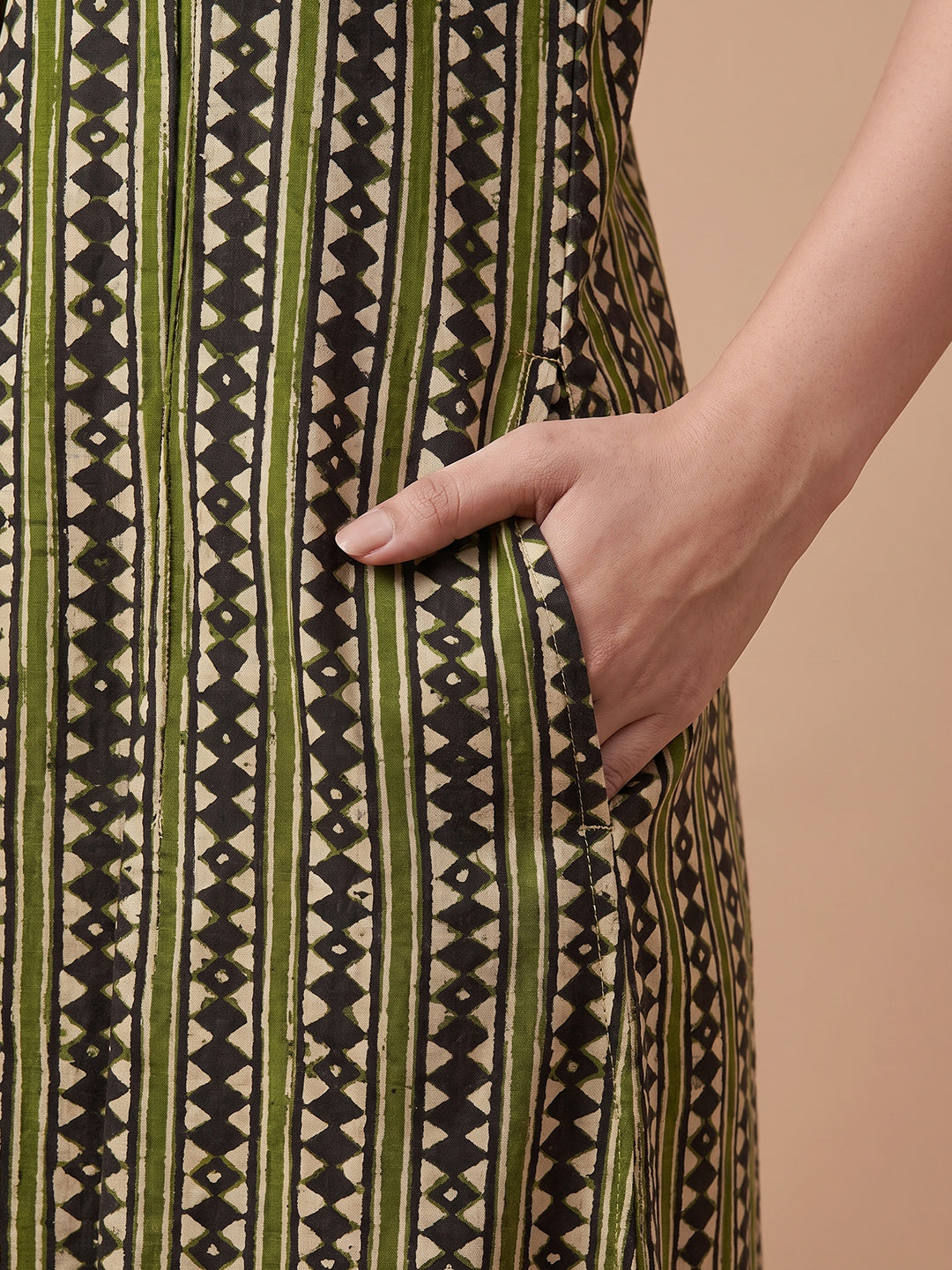 Green Stripes Nighty side pockets