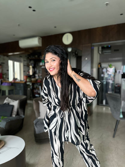 Black & White Abstract Print Cotton Kaftan Set