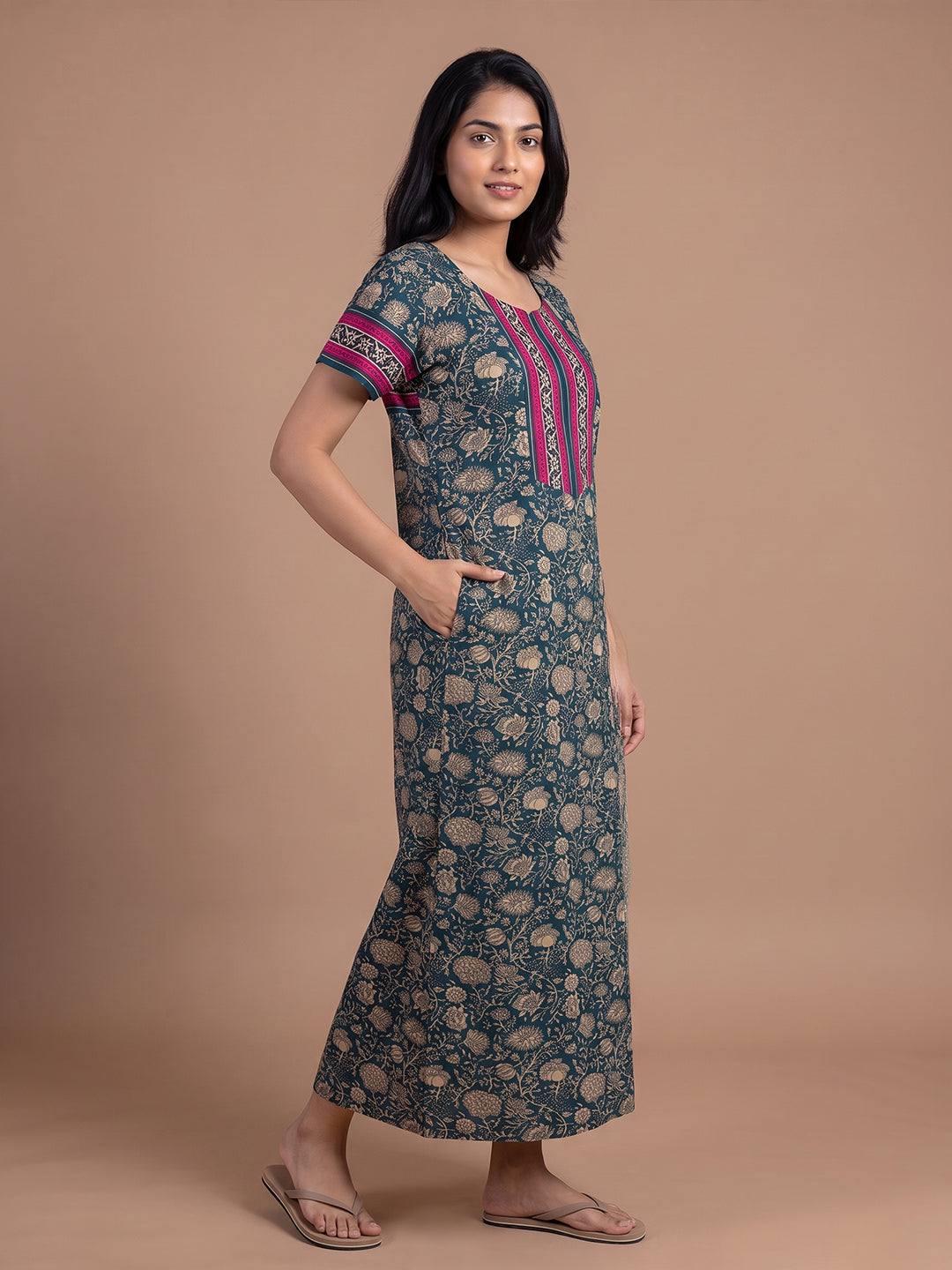 Women_blue_floral_nightgown_nighty_maternity_maternity_ side