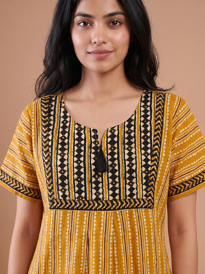 Women yellow stripes nightgown nighty maternity 